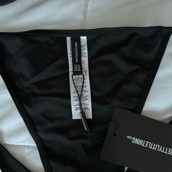NWT 🔥❤️ Pretty Little Thing Bikini | PLT | Strapless Bikini - Picture 8 of 11